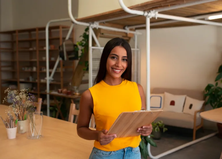 El Plan de Negocios es una herramienta fundamental para cualquier emprendedor que desee asegurar el éxito de su proyecto en Colombia