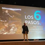Descubre los 6 pasos para emprender con éxito en esta conferencia de alto nivel. Desde la formalización legal y financiera hasta el SEO y la toma de decisiones.